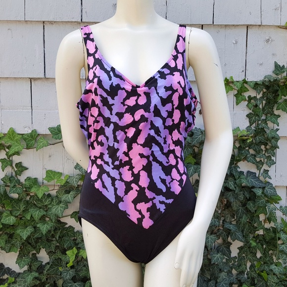 80s 90s Vintage One Piece Swimsuit Abstract Print - Picture 3 of 8